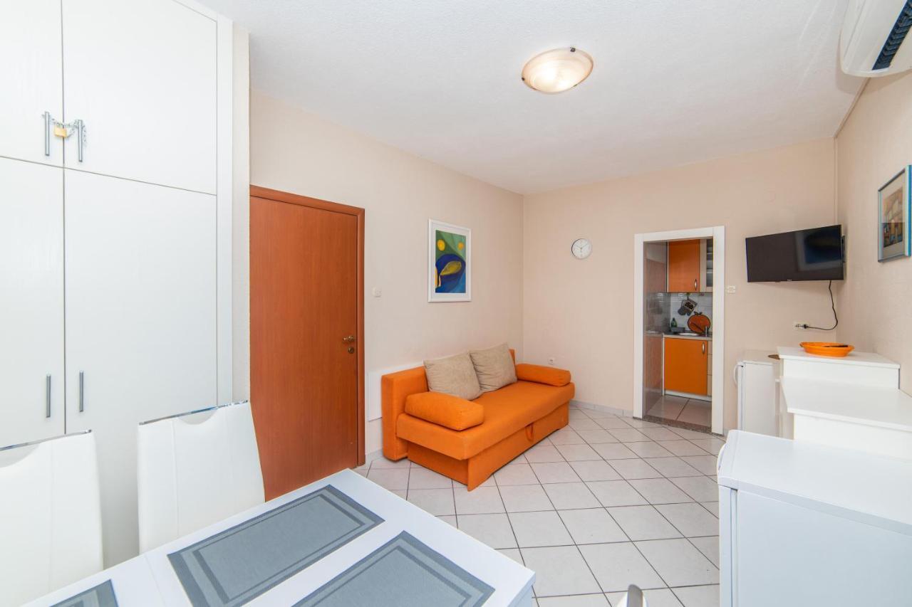 Apartmani Lile Gradac  Exteriör bild