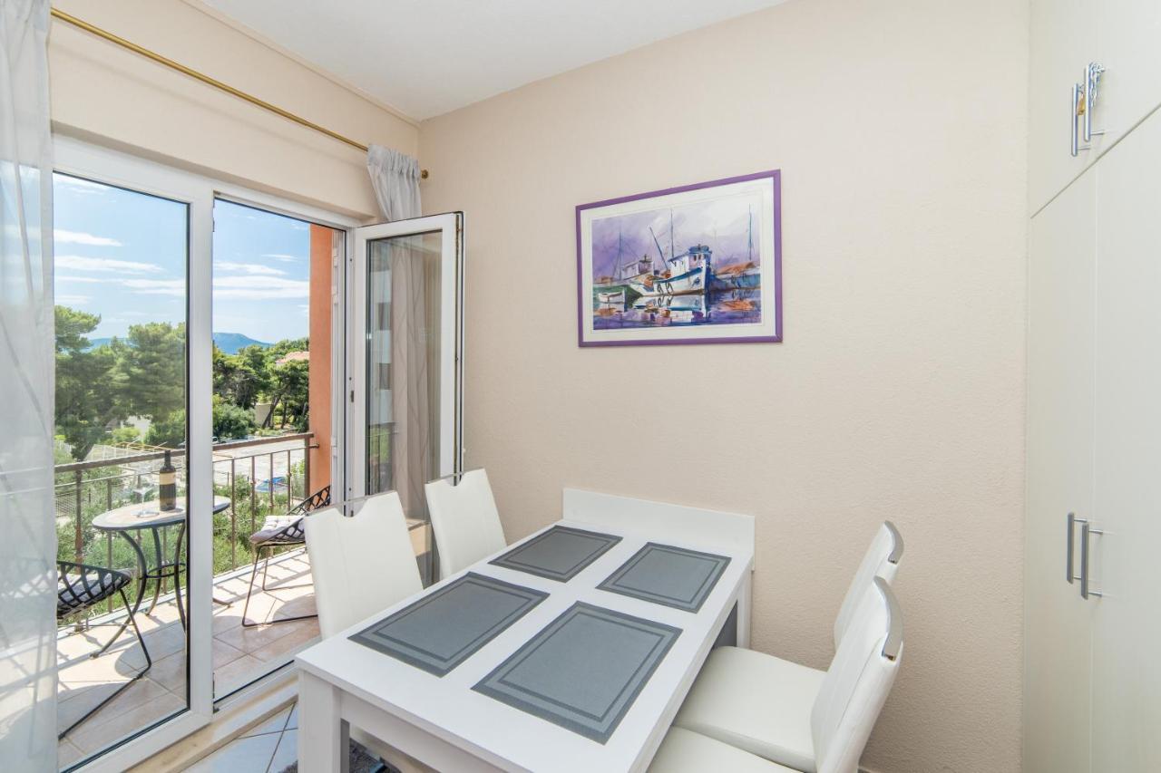 Apartmani Lile Gradac  Exteriör bild