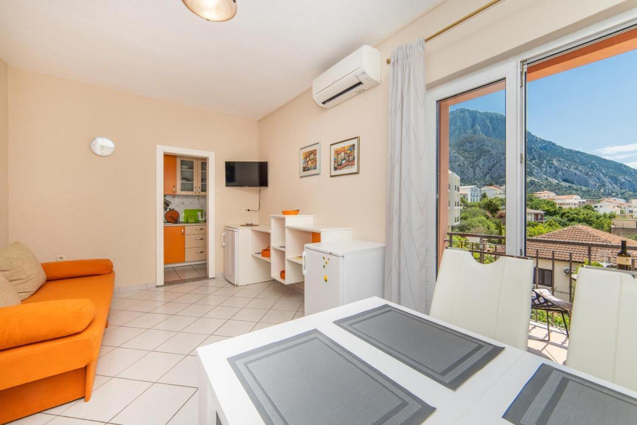 Apartmani Lile Gradac  Exteriör bild