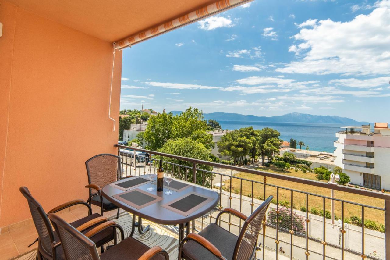 Apartmani Lile Gradac  Exteriör bild